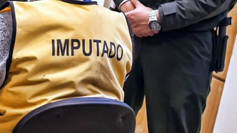 Padre violador y productor de material pornográfico infantil de su propia hija es detenido en frontera