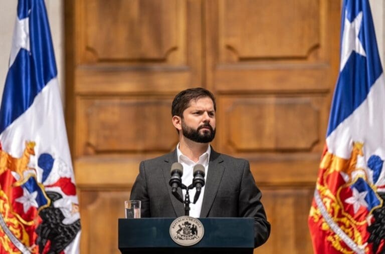 Fiscalía de Magallanes cierra caso del Presidente Boric sobre fotos íntimas