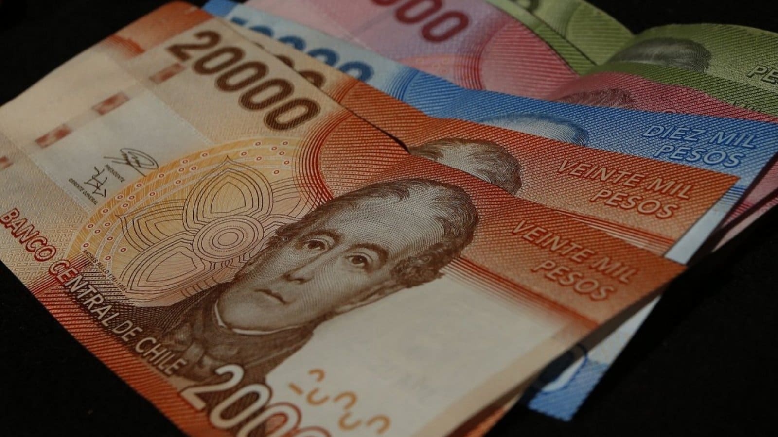 ¿Cuál será el valor de la UF en enero tras la inusual caída del IPC