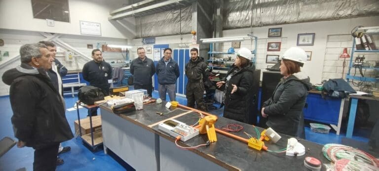 Valoración de competencias laborales: evalúan a 14 nuevos instaladores eléctricos y de gas