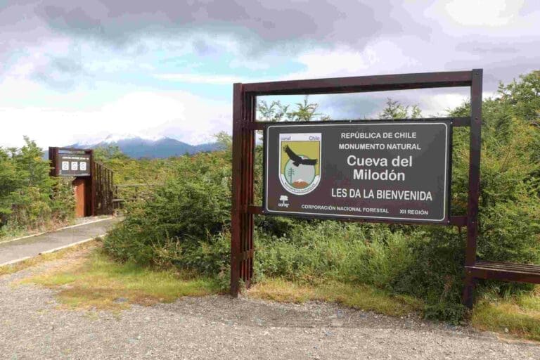 Conaf cierra temporalmente Monumento Natural Cueva del Milodón y la Reserva Nacional Magallanes