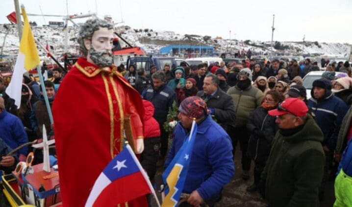 Pescadores de Barranco Amarillo celebran tradicional procesión de San Pedro