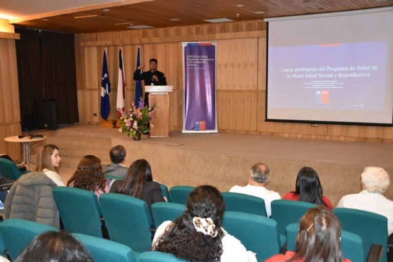 Se llevó a cabo jornada regional sobre salud sexual y reproductiva en Magallanes