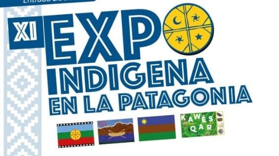 Emprendedores de pueblos originarios ofrecen artículos artesanales en la Expo Indígena en la Patagonia