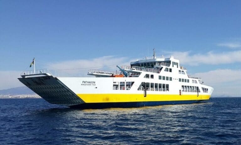 Grave accidente en ferry Pathagon de Tabsa cuestiona protocolos de seguridad y deja una persona herida