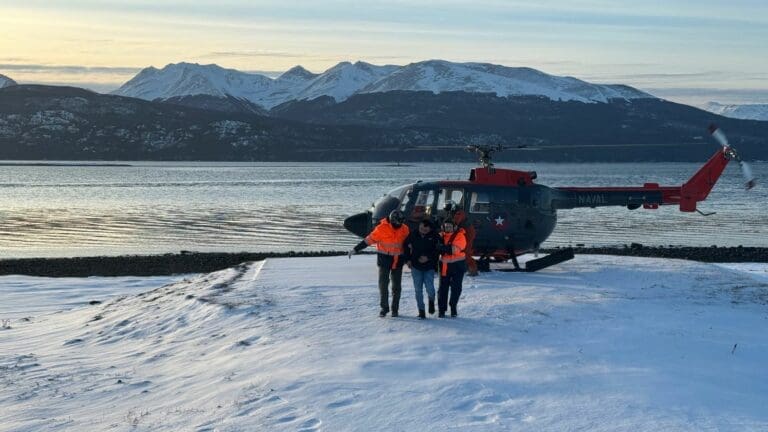Exitosa evacuación médica de tripulante pesquero en Puerto Williams