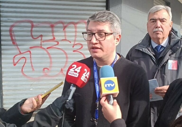 Charla informativa sobre la “Ley Karin” en Punta Arenas: preparativos para su entrada en vigencia
