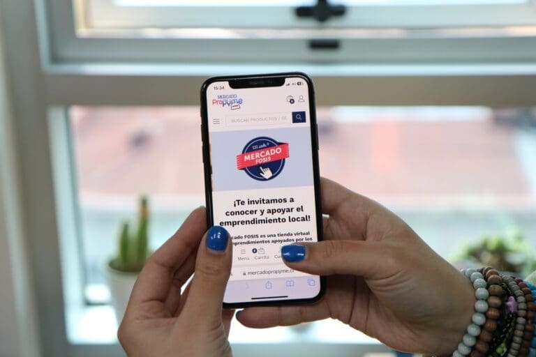Fosis lanza iniciativa de mercado virtual para emprendedores vulnerables