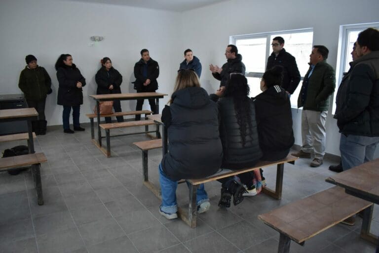 Autoridades informan medidas de respuesta ante inundaciones en  Vista Monte Tarn