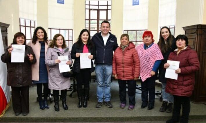 Ocho organizaciones comunitarias reciben subvenciones del Municipio de Punta Arenas
