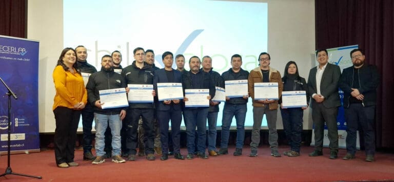 Certificaron 18 nuevos instaladores de sistemas fotovoltaicos en Magallanes