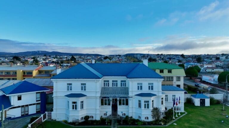 Corte de Apelaciones de Punta Arenas rechaza recurso de nulidad contra sentencia por uso de testamento falso