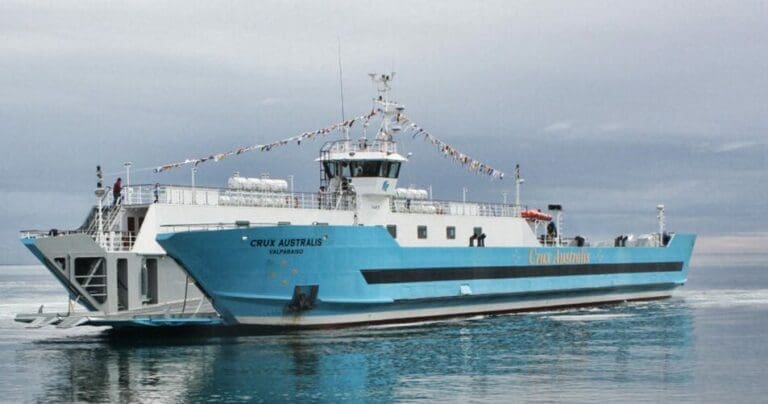 Se decomisaron 2,7 kilos de cannabis en Natales en medio de una fiscalización a ferry Crux Australis