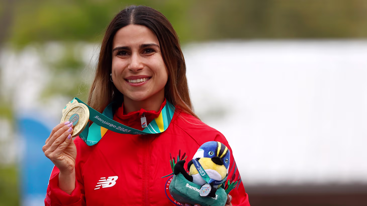 Francisca Crovetto se convierte en la primera mujer medallista de oro de Chile en los Juegos Olímpicos de París 2024