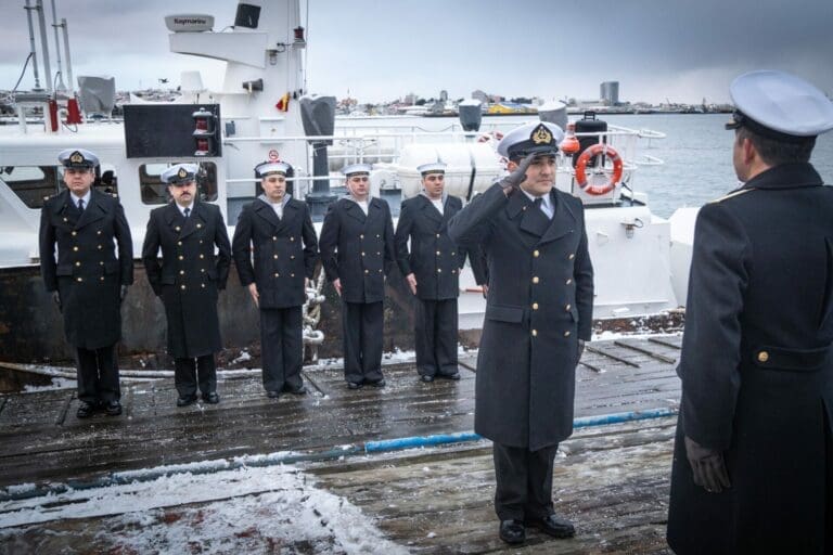 La Lancha de Servicios Generales 'Punta Arenas' celebra 22 años de navegación