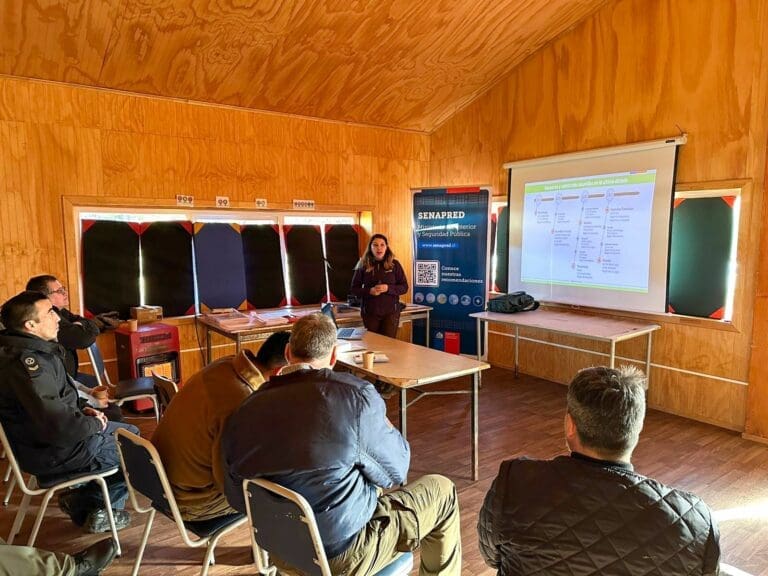Senapred Magallanes realizó capacitación de emergencia en Puerto Toro