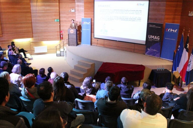 Seminario en Magallanes aborda la protección ignífuga en estructuras metálicas para la construcción