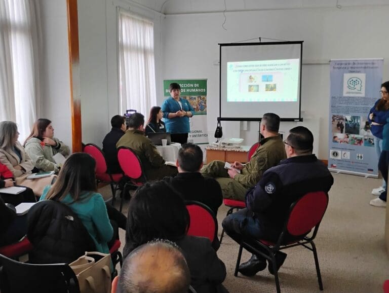 Carabineros realizó jornada de sensibilización para las Fuerzas Armadas y de Orden en Punta Arenas