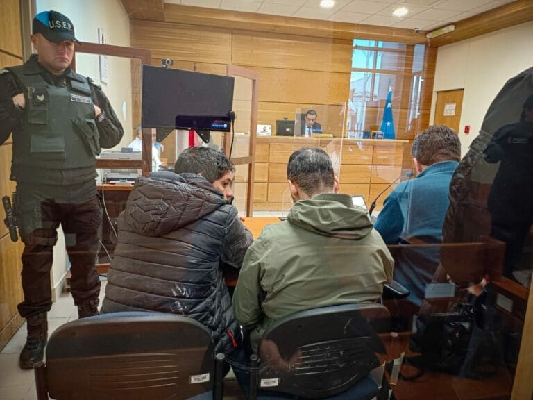 Prisión preventiva para acusados de robo con violencia que cuentan con un extenso prontuario delictivo