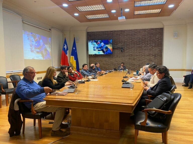 Core aprueba fondos para plaza  cívica en Archipiélago de Chiloé y remodelación del Centro Costumbrista de Laguna Blanca