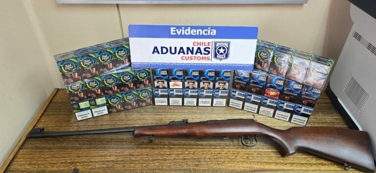 Descubren rifle oculto en vehículo argentino durante control fronterizo en San Sebastián