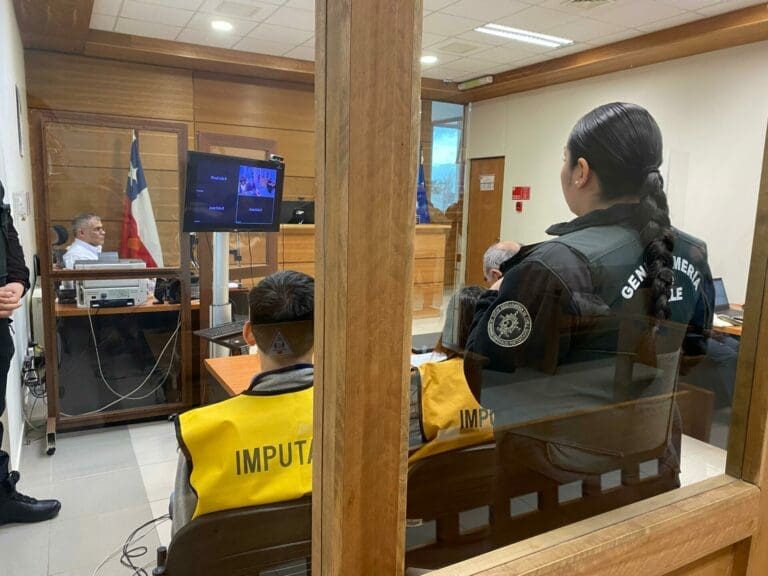 Imputados por homicidio frustrado esperan sentencia tras juicio abreviado y cambio de cargos