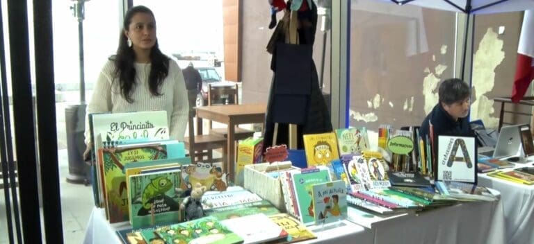 Comienza la Feria del Libro Dinko Pavlov en el Centro Cultural Claudio Paredes Chamorro
