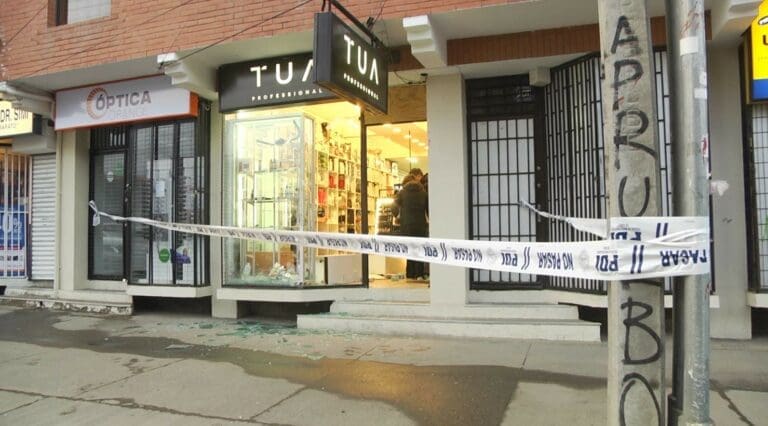 Millonario robo en tienda TUA de Punta Arenas