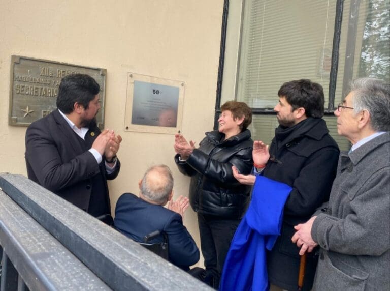 Homenaje al profesor Carlos Raúl Baigorri Hernández en Magallanes, a 51 años del Golpe de Estado