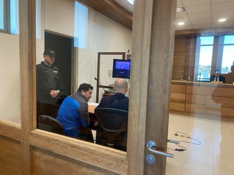 Arraigo nacional se le impuso al sujeto que mató un cachorro en Punta Arenas