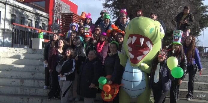 CEIA celebra 33 años con colorido carnaval y actividades para estudiantes