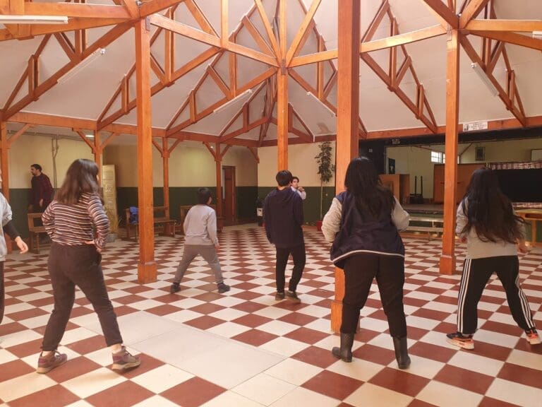 Proyecto Consejo Consultivo Itinerante reúne a niños y adolescentes de Natales y localidades cercanas