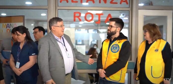 Club de Leones Punta Arenas dona cobertores al Servicio de Pediatría del Hospital Clínico Magallanes