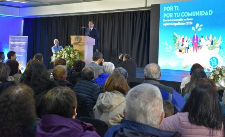 Aguas Magallanes entrega fondos concursables a 77 organizaciones en Punta Arenas