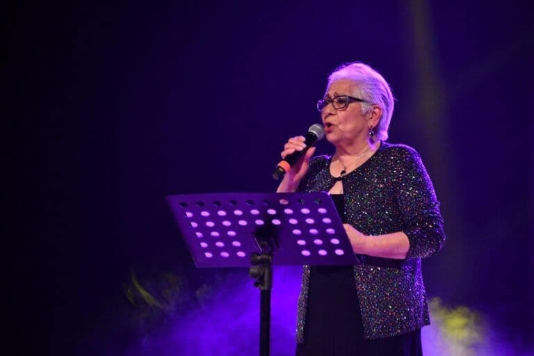 Punta Arenas abre inscripciones para el VII Festival de la Voz del Adulto Mayor
