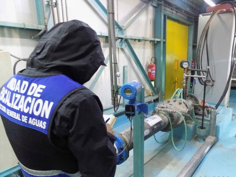 DGA insta a usuarios a cumplir con normativa de Monitoreo de Extracciones de Aguas para evitar sanciones