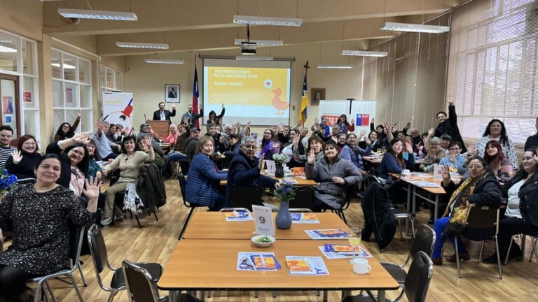 Realizan encuentro territorial de educación financiera con Banco Estado en Punta Arenas