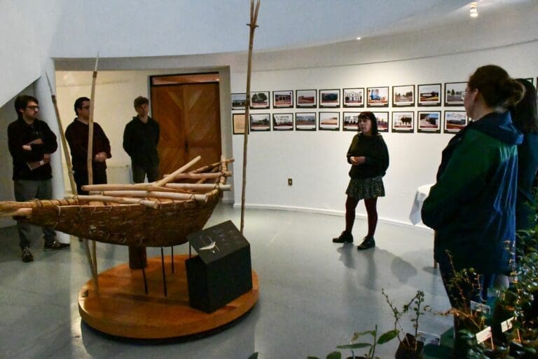 Conmemoran en Puerto Williams el 51° aniversario del golpe de Estado con ejercicio de memoria y reflexión