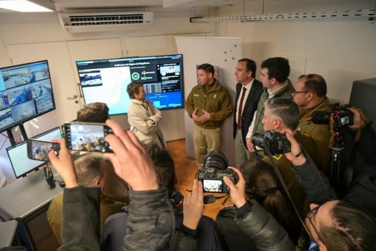 Gore firma convenio para Plan Piloto de Sistema Integrado de Televigilancia con Inteligencia Artificial
