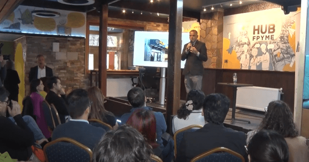 Se realizó conversatorio del MBA de la Pontificia Universidad Católica con emprendedores en el HUB Fpyme