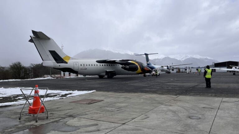 Inauguran nuevo terminal de pasajeros del aeródromo Guardiamarina Zañartu en Puerto Williams