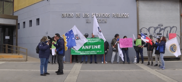 Funcionarios del INE en Magallanes se movilizan en demanda de equidad salarial