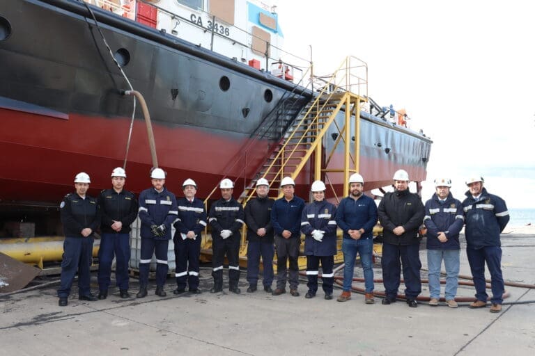 Seminario técnico de Inspectores de Naves Menores se realiza en Punta Arenas para fortalecer criterios en seguridad marítima