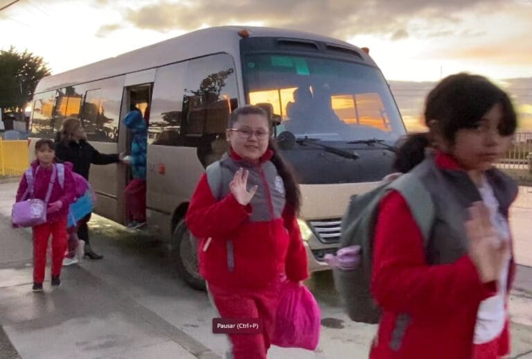 Se realiza apertura de postulación para transporte escolar subsidiado 2025 en Magallanes