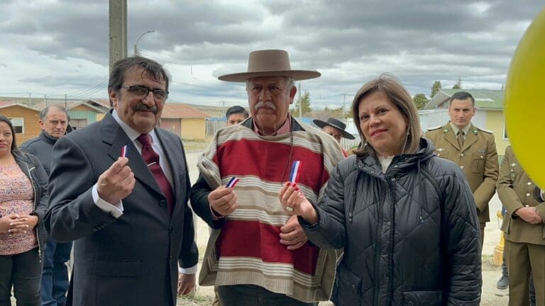 Laguna Blanca inaugura dos importantes proyectos para Villa Tehuelche con apoyo del Gobierno Regional