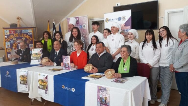 Funcionarios del Gobierno Regional de Magallanes recaudan fondos para las Jornadas por la Rehabilitación