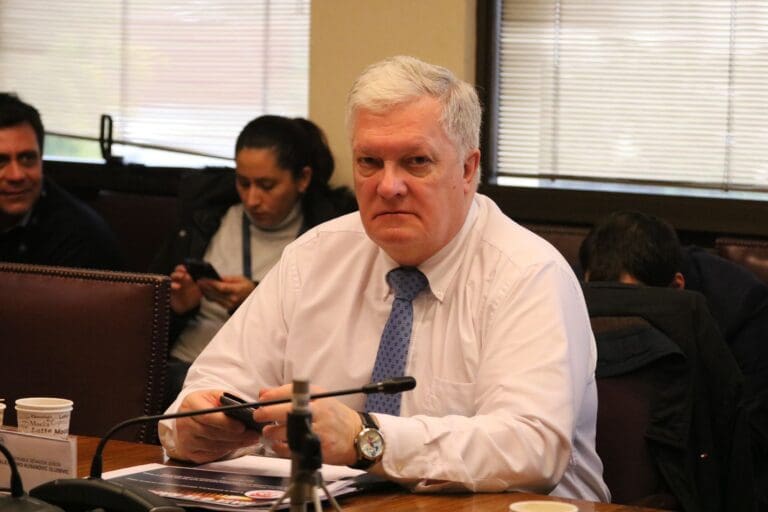 Senador Kusanovic critica al Gobierno por descartar cambio de gabinete y cuestiona gestión en seguridad