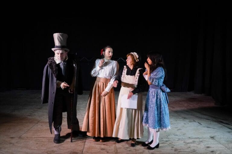 “Cuento de Navidad” llega al Teatro Municipal de Punta Arenas con una espectacular adaptación