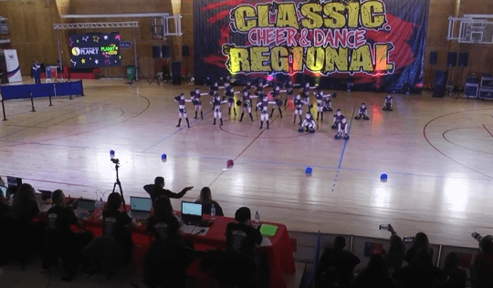 Comenzó la competencia Cheer Classic: más de 70 equipos demuestran su energía y habilidades en Punta Arenas