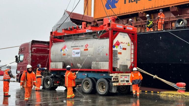 HIF Global realiza nueva exportación de gasolina verde desde Magallanes a Europa